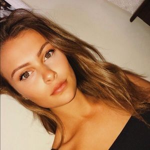 Meet your Posher, Devan